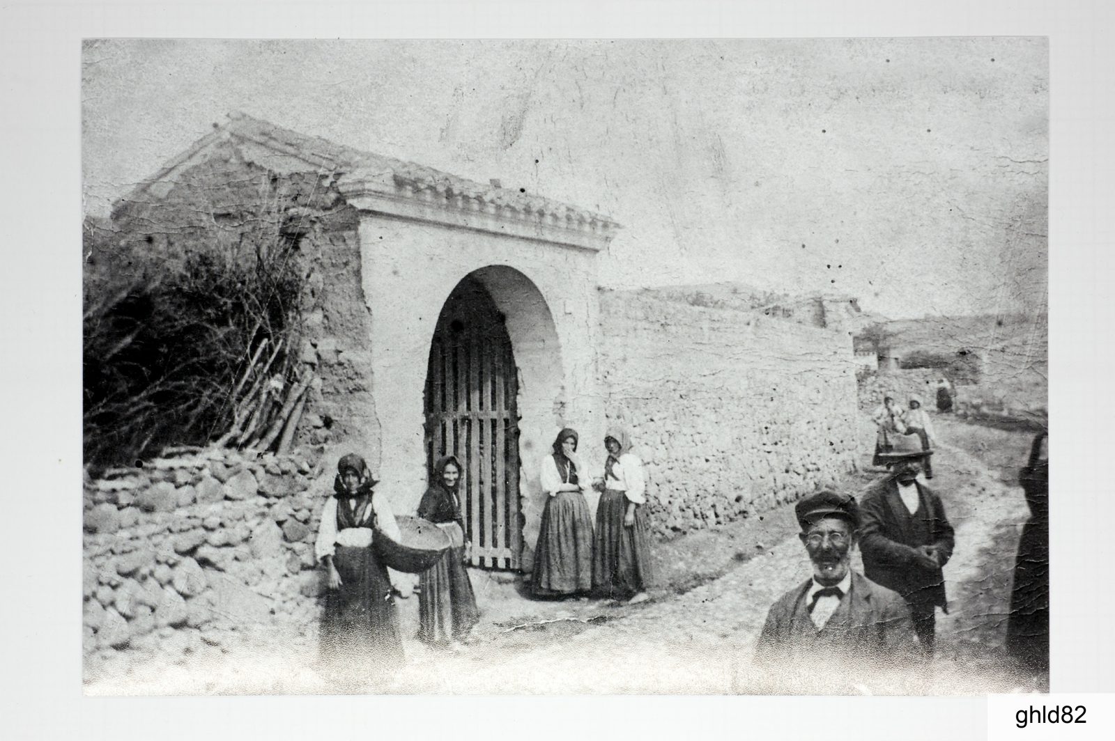 Villaurbana, via Umberto, in uno scatto della seconda metà dell’Ottocento