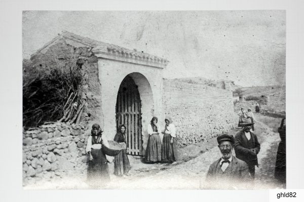 Villaurbana, via Umberto, in uno scatto della seconda metà dell’Ottocento