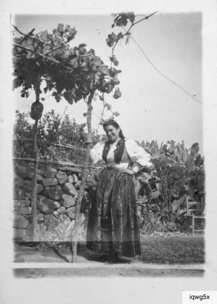 Anni Cinquanta del Novecento: Caterina Corrias (nata 1926)
